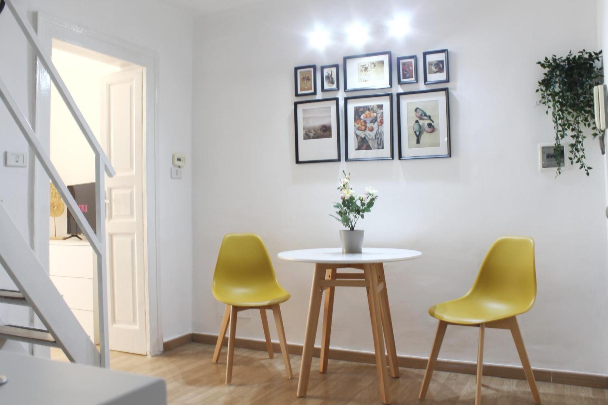 University Home Bari Ngoại thất bức ảnh